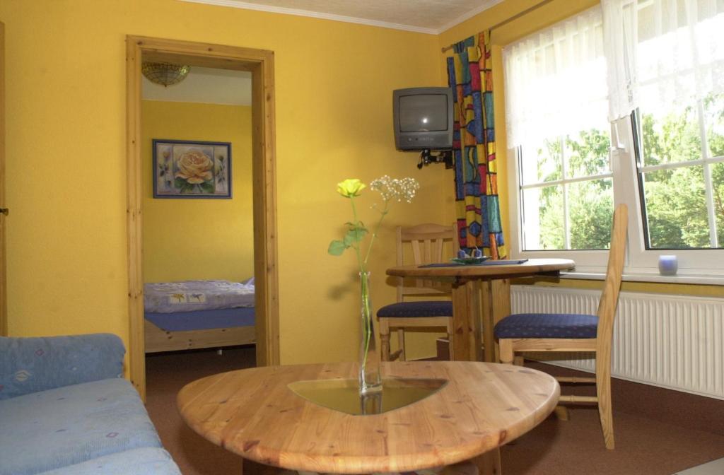 Landhaus Lorenz Middelhagen Rom bilde